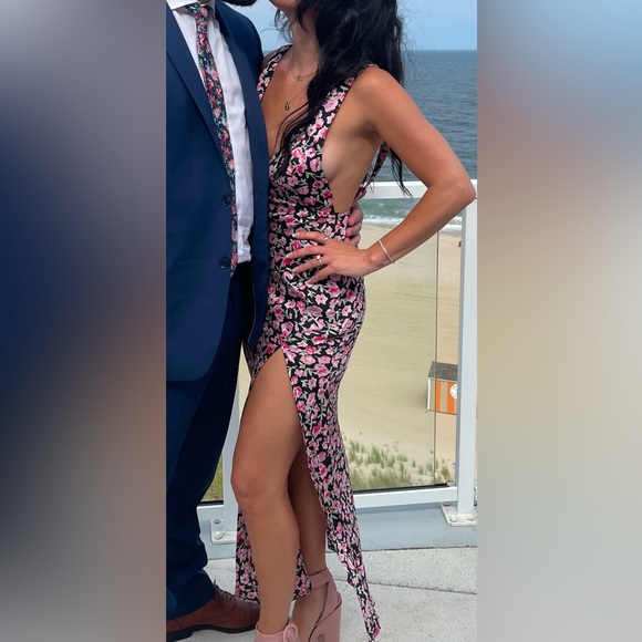 Alfie Black Print Maxi Dress from Beginning Boutique - Picture 6 of 7